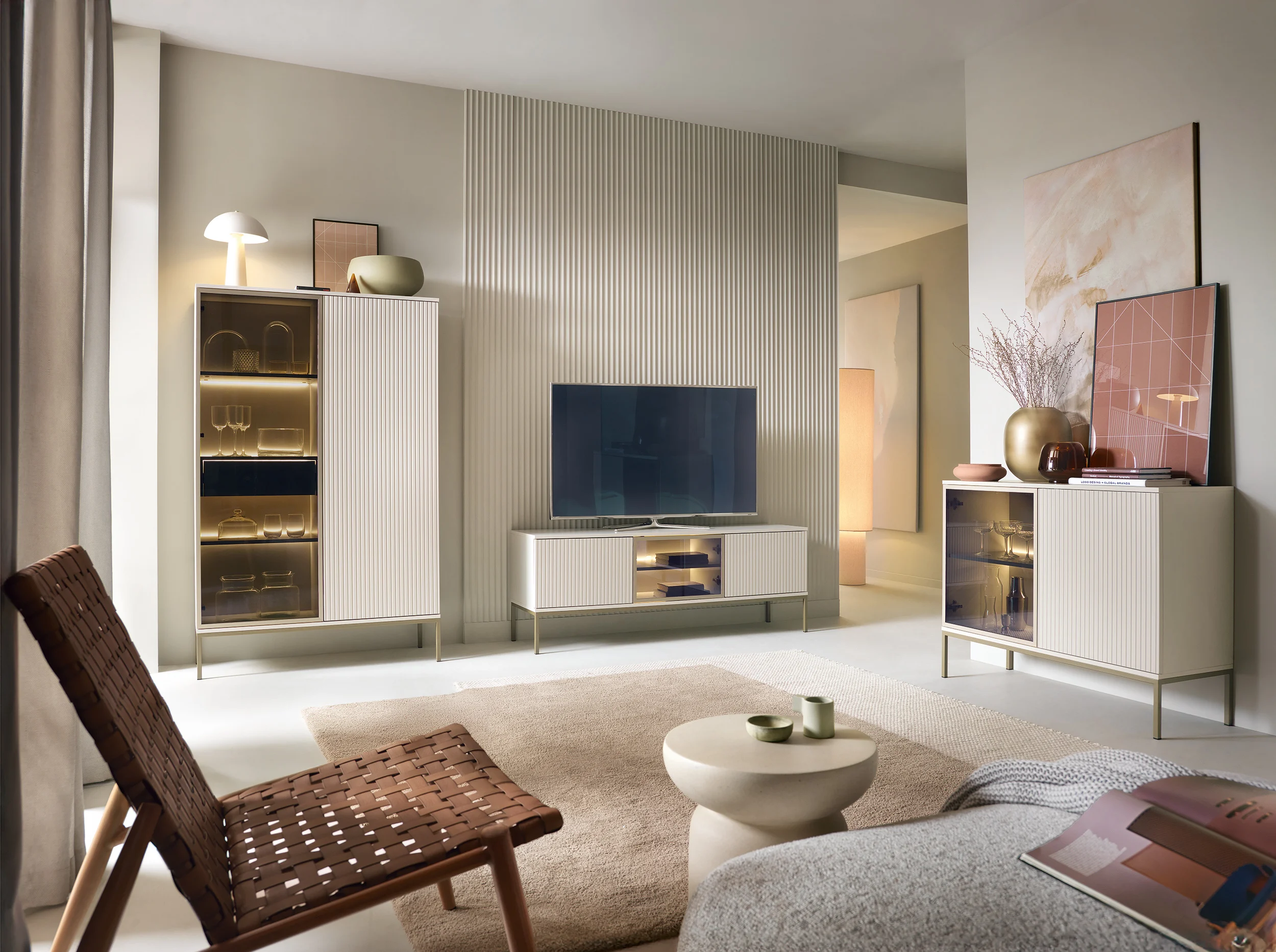 Những ý tưởng trang trí tường phòng khách ấn tượng