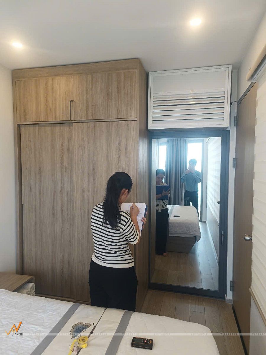 Dịch vụ cải tạo nhà cũ Quận Gò Vấp chuyên nghiệp 3 Đội ngũ Vaidecor khảo sát hiện trạng